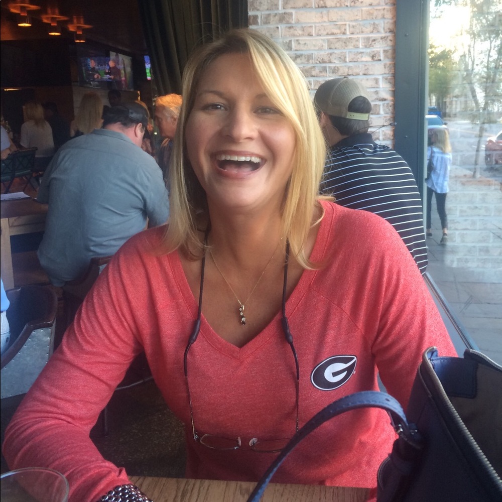 Meet your Posher, Gigi